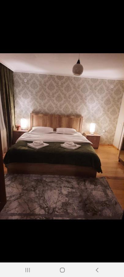 Four Season In Kazbegi Hotel Exterior photo
